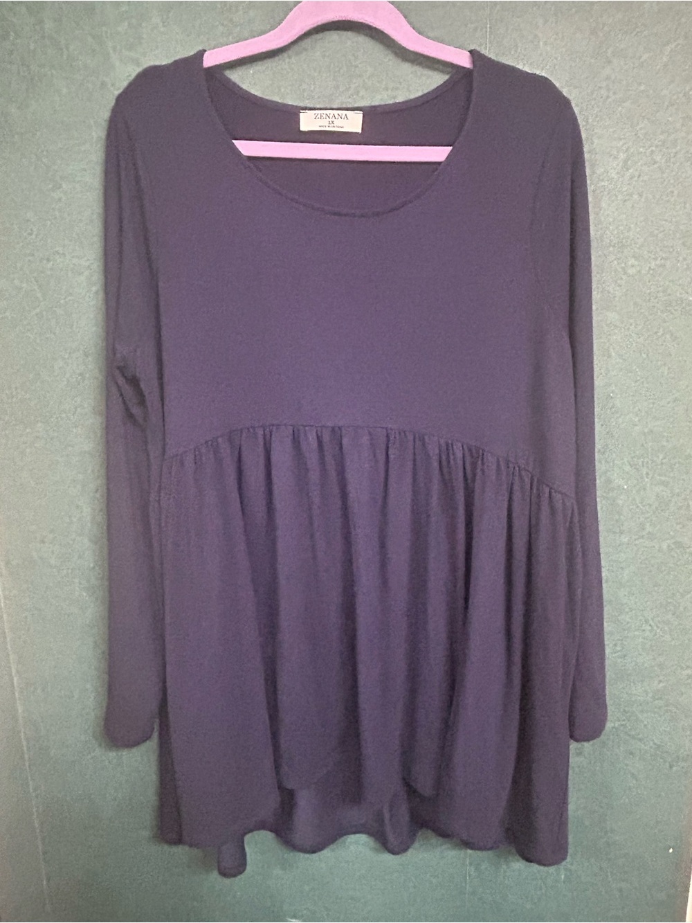 NWOT Zenana Outfitters Long Sleeve Tunic - Navy